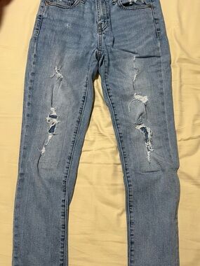 GAP Light Blue Ripped Women’s Best Girlfriend Jeans